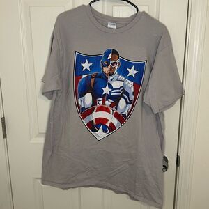 Grey Mens Marvel Captain America Shirt  XL